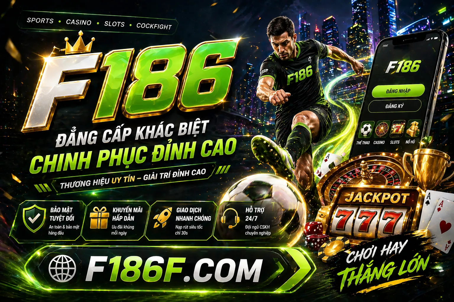 Đội ngũ C168 Khuyến Mãi làm việc cùng nhau trong một môi trường hiện đại, thể hiện sự chuyên nghiệp và cam kết